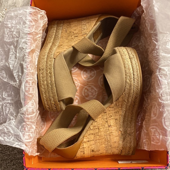 Tory Burch Wedge Shoes - Picture 8 of 11